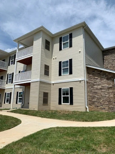 Image of Lyndon Square Senior Living (1)