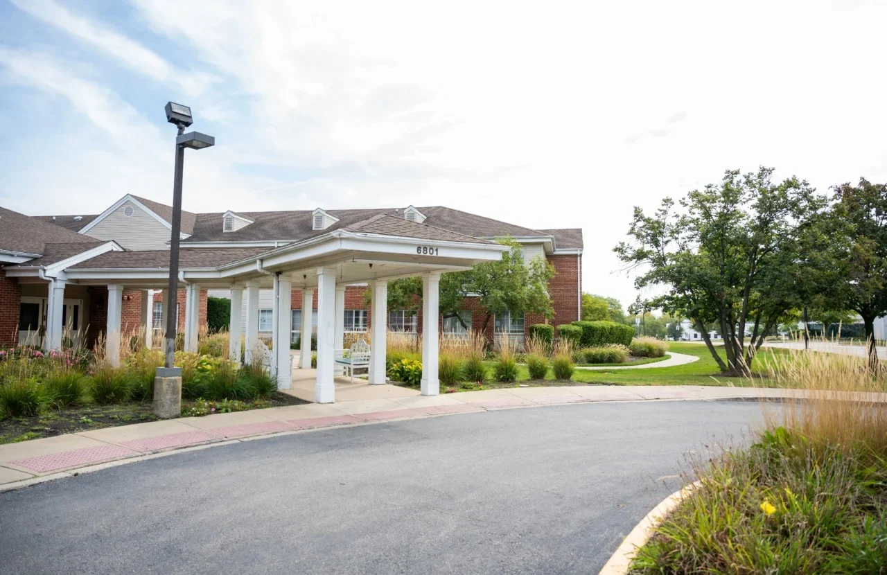 Image of Eden Vista Burr Ridge Senior Living (1)