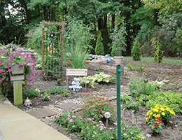 Image of Mill Pond Manor (3)