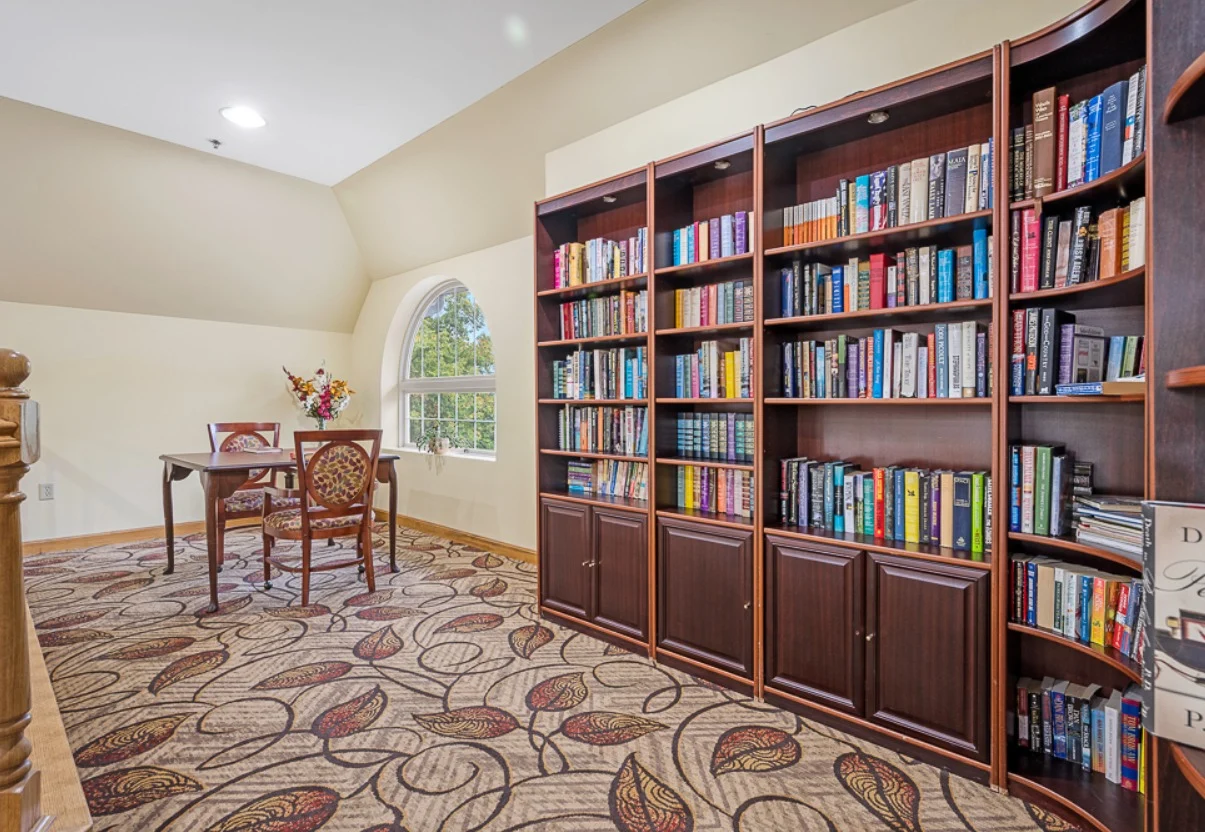 Image of Manor on the Hill (7)