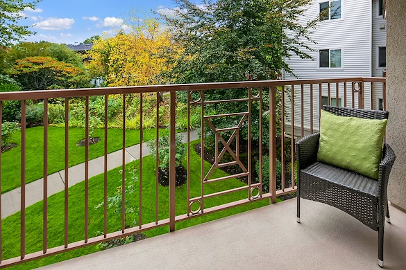 Image of The Lakeshore (5)