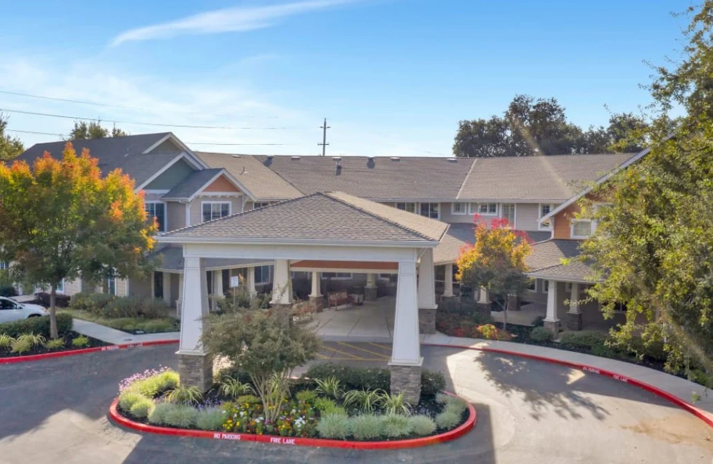 Image of The Commons at Elk Grove (2)