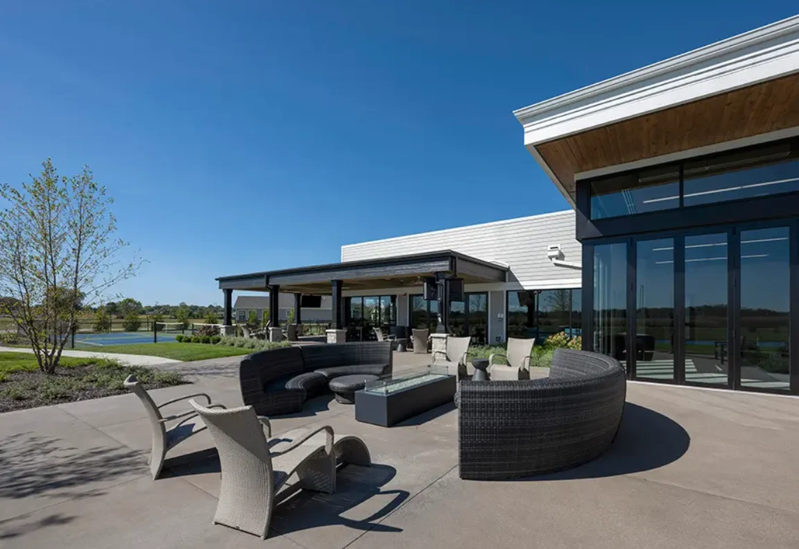 Image of Athens Crossing (3)