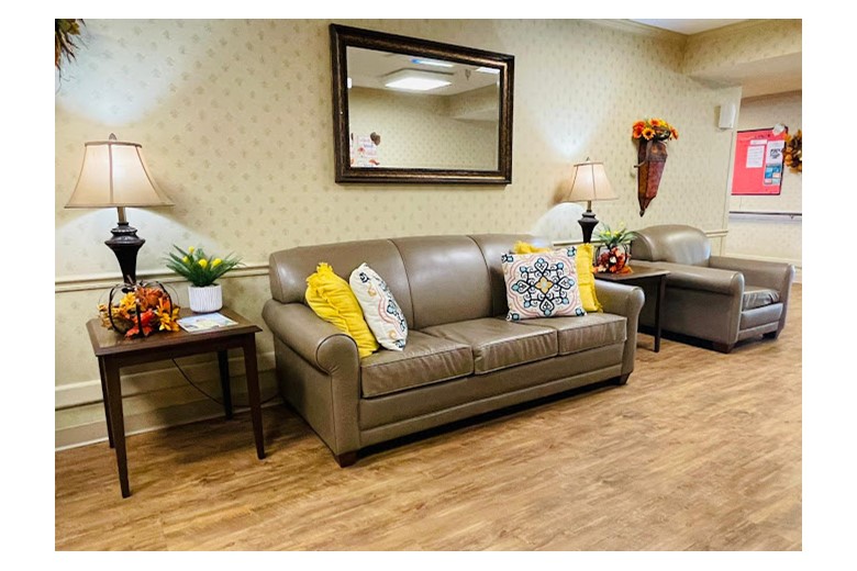 Image of Indianola Rehabilitation And Healthcare Center (4)