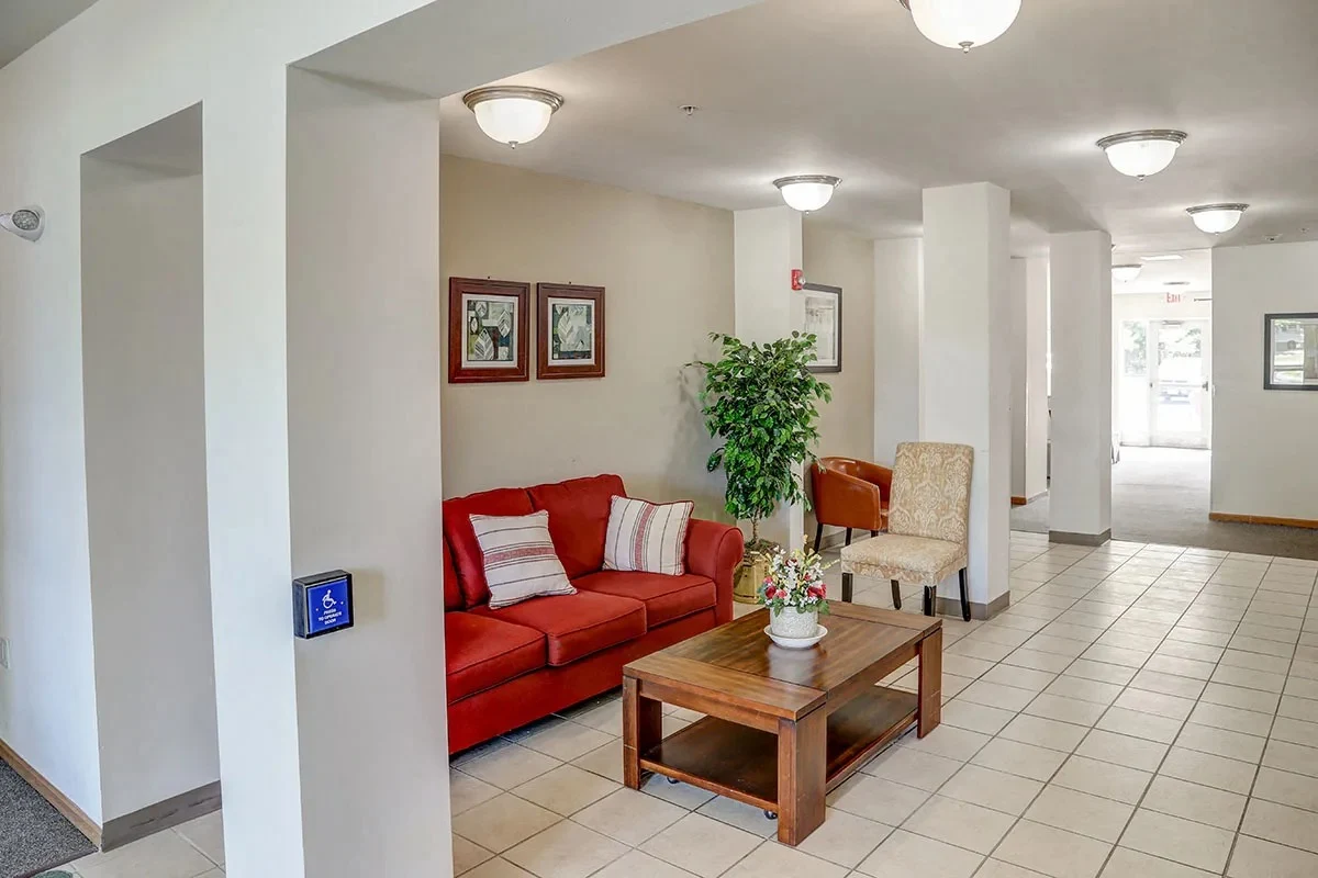 Image of Richwood Greene (2)