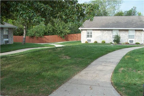 Image of Parkside Manor (2)