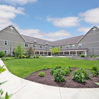 Image of Charter Senior Living of Pekin (2)