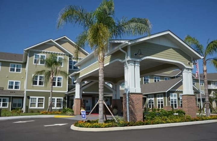 Image of Orchard Heights Gracious Retirement Living (2)