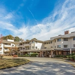 Front entrance of Regency House