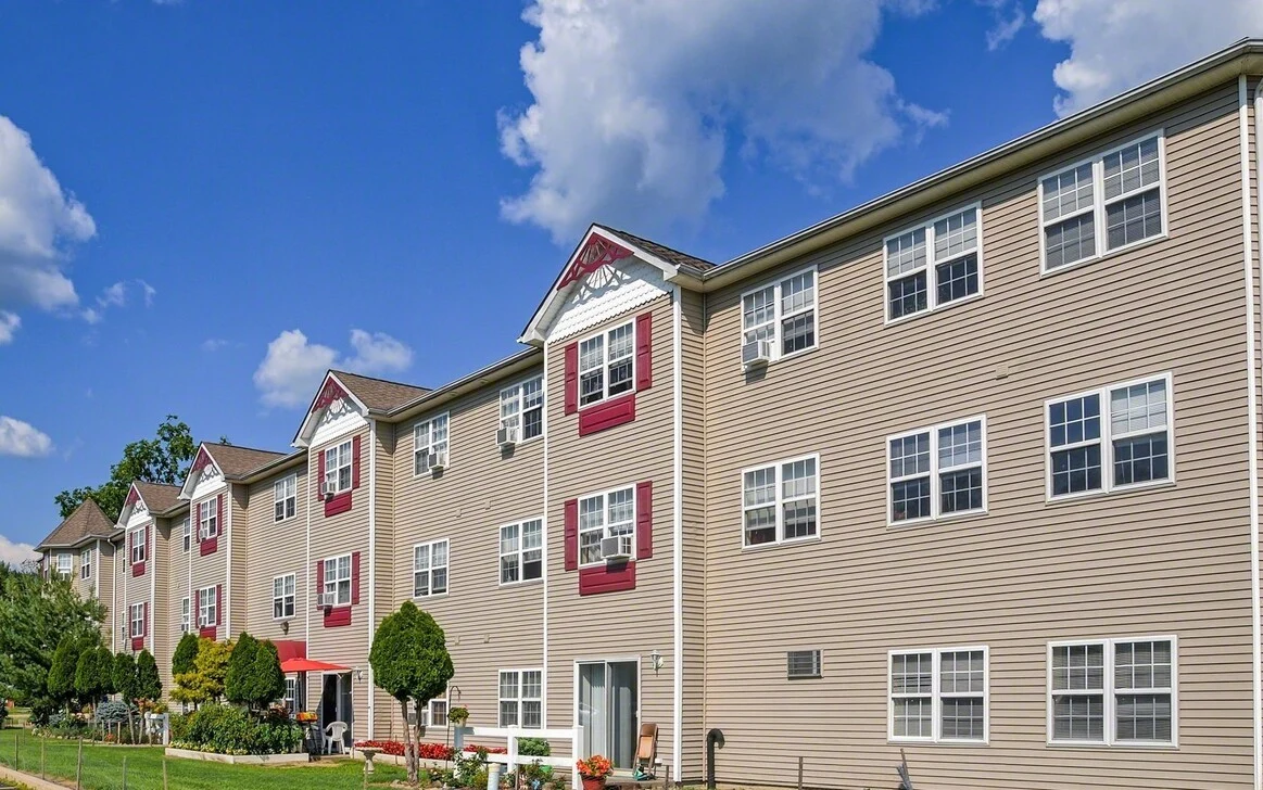 Image of Senior Horizons at Silver Lake (2)