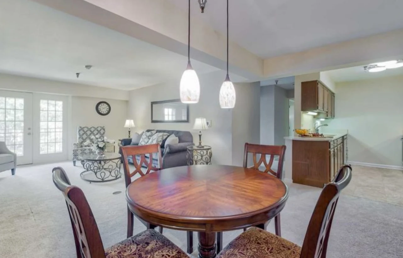 Image of Juniper Village at Brookline Independent Living (3)