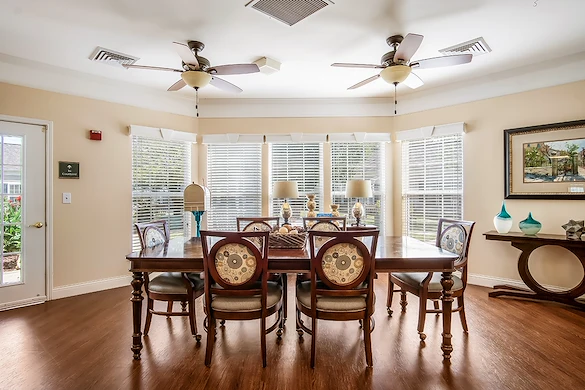 Image of The Neighborhood at Madison (5)