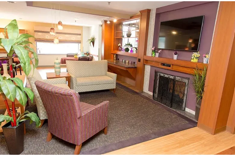 Image of Du Quoin Nursing & RehabCenter (3)