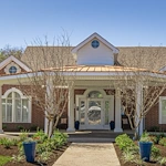 Image of Magnolia Manor (1)