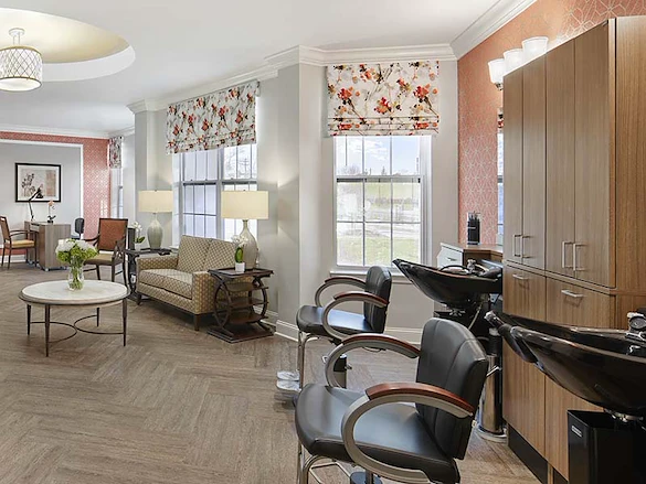 Image of Atria Lafayette Hill (2)