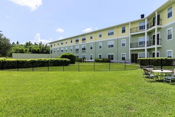 Image of Groves at Victoria Park (2)