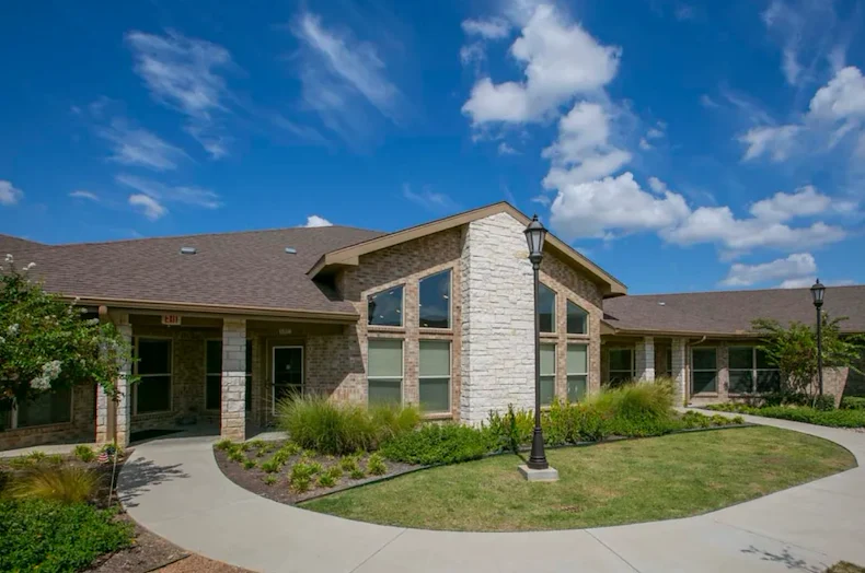 Image of Legend Oaks Healthcare & Rehabilitation  - Fort (1)