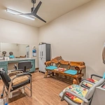 Image of Lakeside Manor (7)