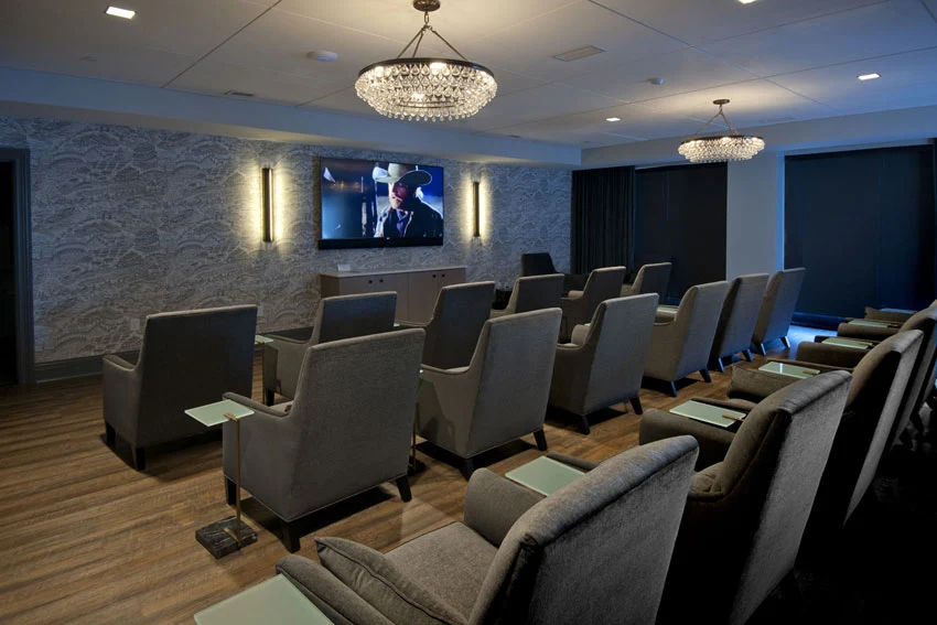 Image of Avidor Omaha (9)