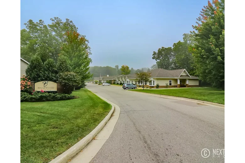Image of Briarwood (2)