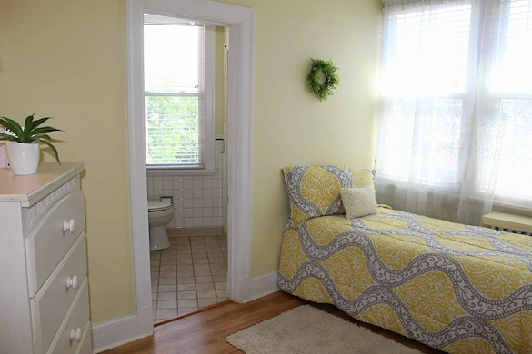 Image of The Evergreen Inn Vancouver (2)