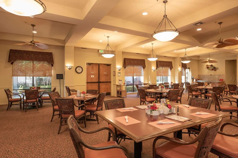 Image of Winding Commons Senior Living (4)