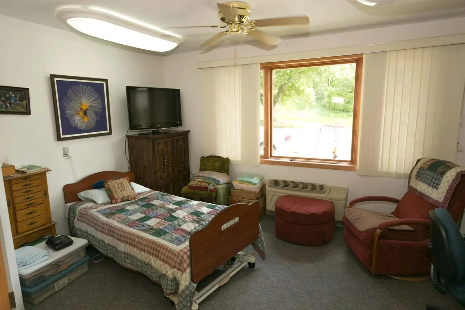 Image of Careage Hills Rehab & Healthcare (8)