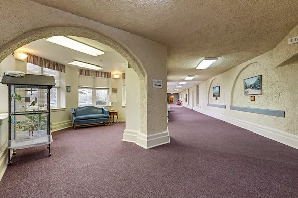 Image of Spring Oak at Bedford (3)