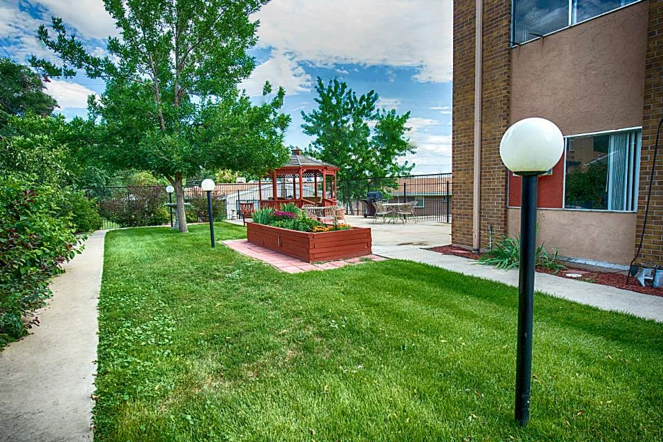 Image of Allison Care Center (2)