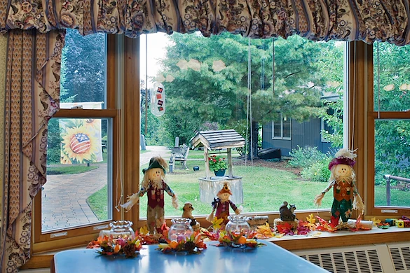 Image of Belaire Center (2)