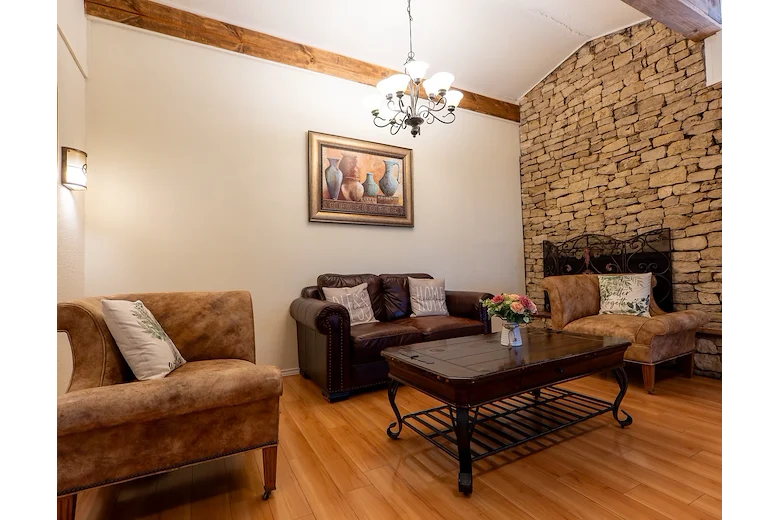 Image of Gemstone Senior Living at NorthStar (2)
