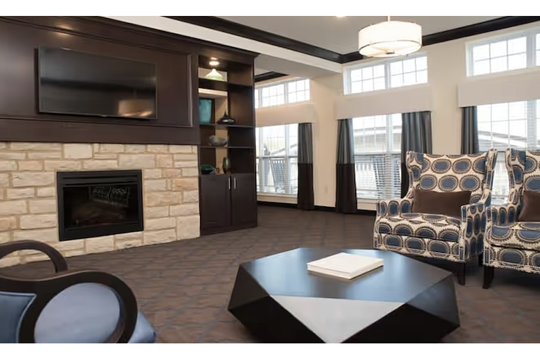 Image of Violet Springs Senior Living (2)