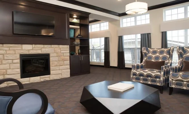 Image of Violet Springs Senior Living (2)