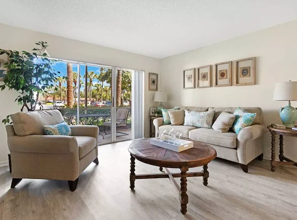 Image of Oasis Living Quarters (6)