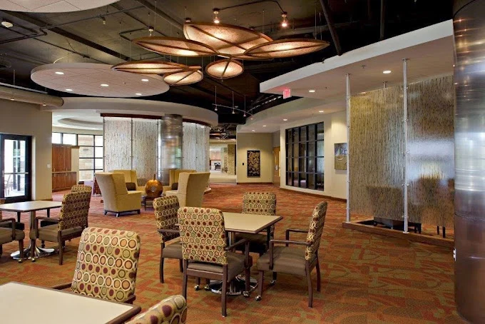 Image of Lakeview Village (2)