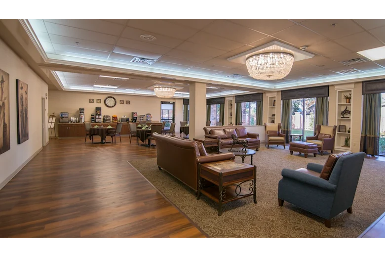 Image of Traymore Nursing Center (3)