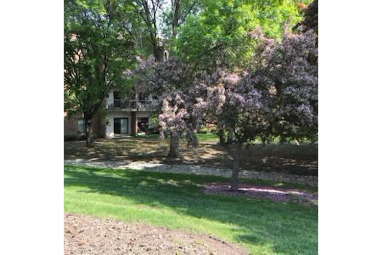 Image of Woodside Oaks (9)