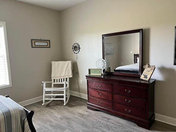 Image of BeeHive Homes of Brookhaven (2)