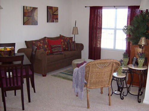 Image of Villas of Hubbard (2)