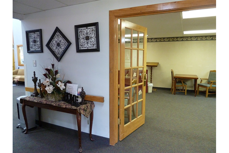 Image of Pine Grove Nursing Center (2)