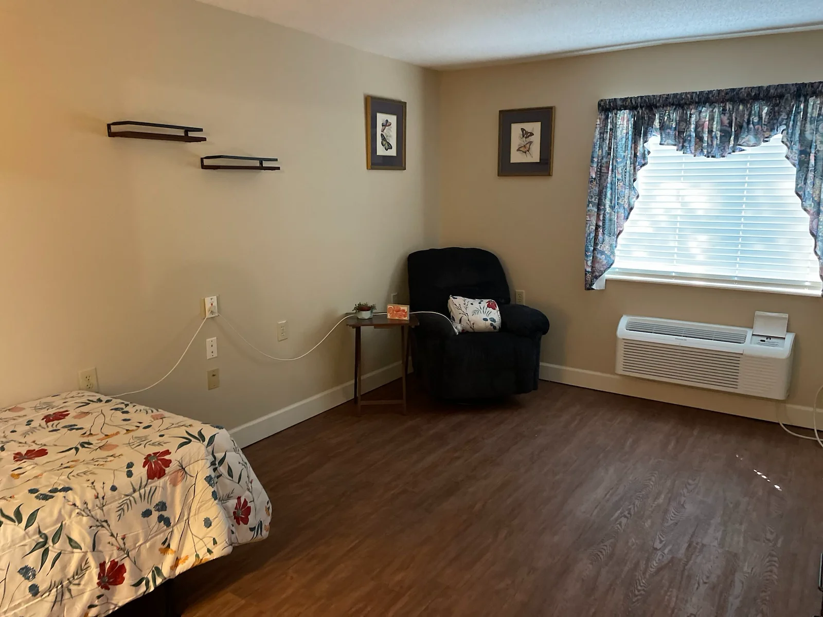 Image of Taylorsville House (3)