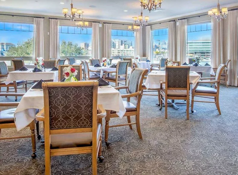 Image of Oakmont of Mariner Point (8)