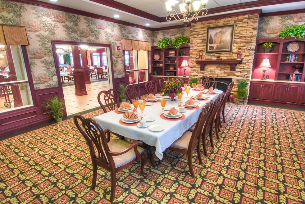 Image of Bridge at Garden Plaza (8)