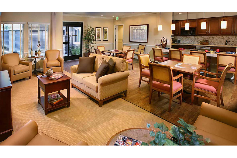 Image of Atria Golden Creek (3)