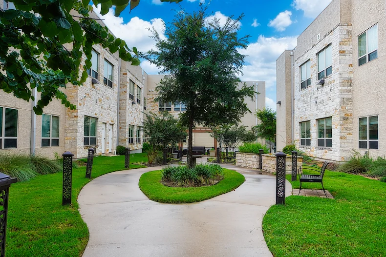 Image of The Legacy at Oak Hill (10)