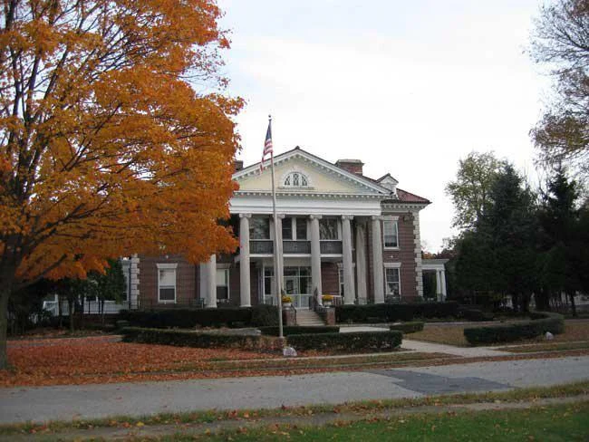 Image of Zurbrugg Mansion Senior Residence (1)