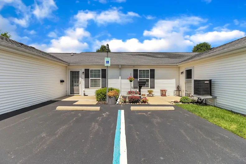 Image of Tibbits Greene (3)