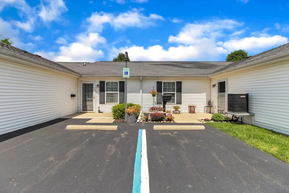 Image of Tibbits Greene (3)