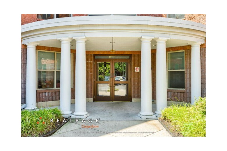 Image of Carpenters Square (4)