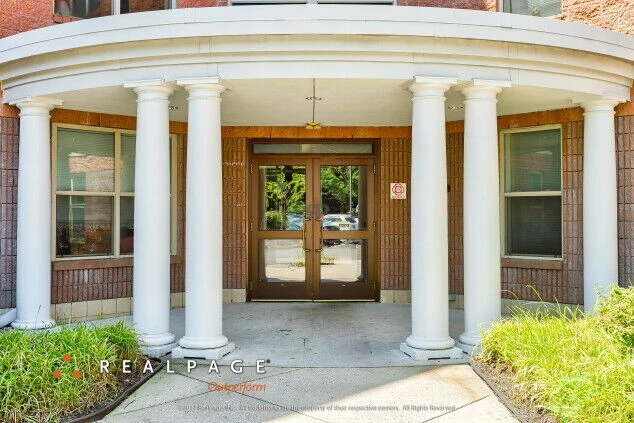 Image of Carpenters Square (4)